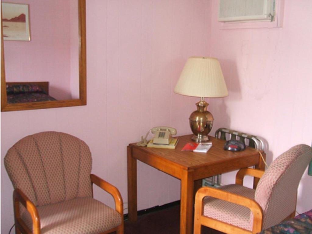 Glen Motel - Utica Δωμάτιο φωτογραφία